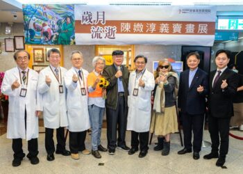 藝術化為行動力 陳媺淳「歲月流逝」義賣畫展助力屏基智能醫療大樓 藝術化為行動力 陳媺淳「歲月流逝」義賣畫展助力屏基智能醫療大樓