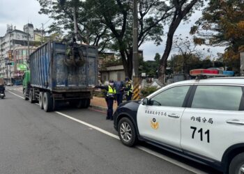 內埔警持續加強取締大型貨車違規　暨內埔警訊