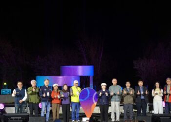 恆春出火地質公園正式啟用　屏東水火共生奇景登場