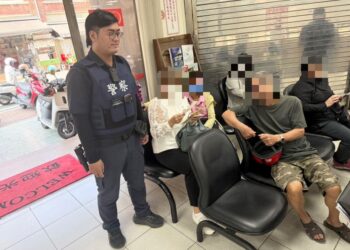 阻詐變護鈔　里港警護鈔百萬助民安心存匯