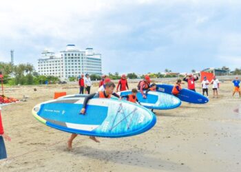 海域自救求生趣味競賽熱鬧登場 寓教於樂推廣水域安全教育 海域自救求生趣味競賽熱鬧登場 寓教於樂推廣水域安全教育