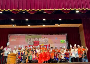 喜賀!狂賀!用力賀!!!本市關廟區「旺萊寶貝隊」榮獲「2024阿公阿嬤活力Show」南區競賽常勝組銀獎!