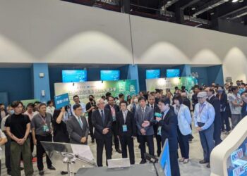 產官研共同宣示邁向淨零，攜手推動南臺灣產業升級