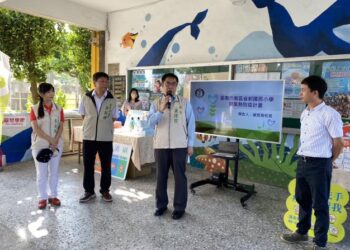 健康學習最安心 校園防疫動起來!黃偉哲市長開學前親訪學校關心防疫整備情形 健康學習最安心 校園防疫動起來!黃偉哲市長開學前親訪學校關心防疫整備情形