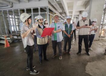 臺南首座K-12市立雙語學校即將誕生 趙卿惠副市長視察沙崙高中新設校工程 市府:確保如期如質完工 力拼114學年度招生 臺南首座K-12市立雙語學校即將誕生 趙卿惠副市長視察沙崙高中新設校工程 市府:確保如期如質完工 力拼114學年度招生