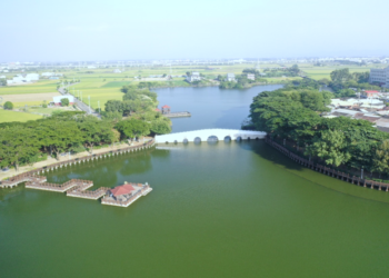 新營天鵝湖獲「2024國家卓越建設獎-最佳規劃設計類」金質獎 黃偉哲：優化生態環境打造天鵝湖2.0