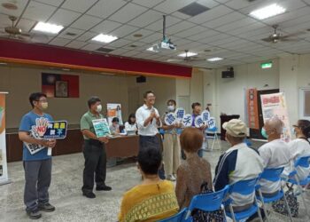 中西區公所、馬光中醫診所與永華里辦公處共同辦理「幸福滿分健康講座暨政令宣導」 中西區公所、馬光中醫診所與永華里辦公處共同辦理「幸福滿分健康講座暨政令宣導」