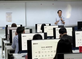 南市府攜手臺南市大專院校市政參訪 加深青年市政認同 南市府攜手臺南市大專院校市政參訪 加深青年市政認同