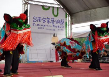 臺南客家藝術節歡樂登場 劇團接力巡演 讓搗蛋孩子變乖乖