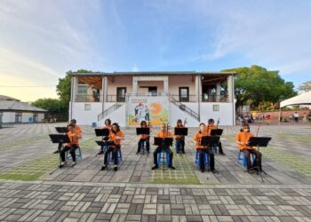 「安平400萬壽祭－安平社區營造發表會」，社區成員跨世代一同為古堡400年祝壽，點亮古堡慶典！