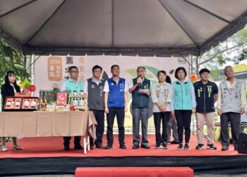 善化、佳里胡麻節聯袂登場 黃偉哲邀請大家一同品味國產胡麻好滋味 善化、佳里胡麻節聯袂登場 黃偉哲邀請大家一同品味國產胡麻好滋味