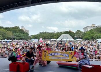 南市響應世界兒童人權日落實兒權公約 黃偉哲關注兒童遊戲權提供安全友善環境