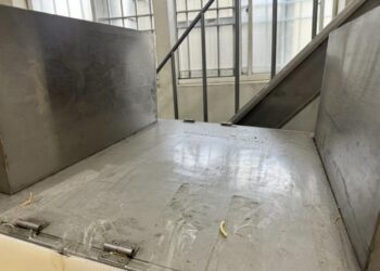 有關報載民眾購買袋裝拉麵見蟲體事件，南市衛生局說明稽查結果