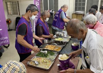 黑夜到微光　「世界善意日」人安伴窮苦不打烊
