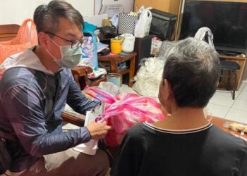天氣冷颼颼,但人心暖暖過新年 天氣冷颼颼,但人心暖暖過新年