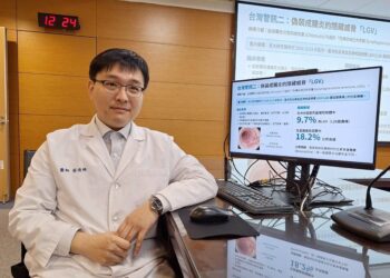 【性行為也可能傳染腸道病原】 不明原因腹瀉、血便、肛門症狀超過三天,應提高警覺 【性行為也可能傳染腸道病原】 不明原因腹瀉、血便、肛門症狀超過三天,應提高警覺