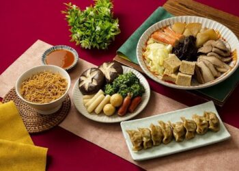 台南滷味首選「八里居」新春加「馬」！ 限量「滷」力紅包袋跨界命理占卜 用美味開啟馬年好運氣