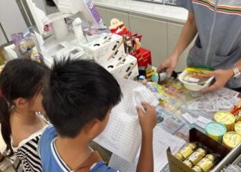 南市府教育局、社會局結合各界善心資源 確保弱勢學童寒假午餐不中斷 南市府教育局、社會局結合各界善心資源 確保弱勢學童寒假午餐不中斷