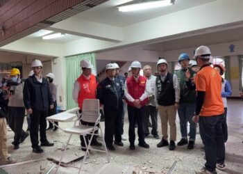行政院長勘查0121地震臺南市學校災情 中央與地方齊心復原校園
