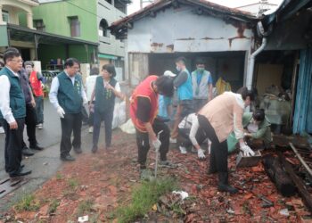 清運、石綿與公共衛生 把復原的「空間」清出來 清運、石綿與公共衛生 把復原的「空間」清出來