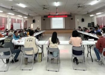 南區召開登革熱整備會議 公私協力共同防堵病媒蚊 南區召開登革熱整備會議 公私協力共同防堵病媒蚊