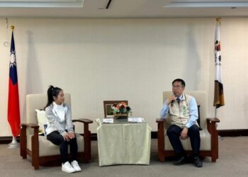 南市舉重精靈方莞靈擠身世排前十 斬獲巴黎奧運門票 黃偉哲市長接見勉勵