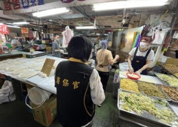南市府清明應景食商品價格查核,預防節慶哄抬 南市府清明應景食商品價格查核,預防節慶哄抬
