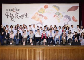 「首『惜』大廚」在臺南！南市公誠國小勇奪「2025第八屆臺灣學校午餐大賽」全國冠軍