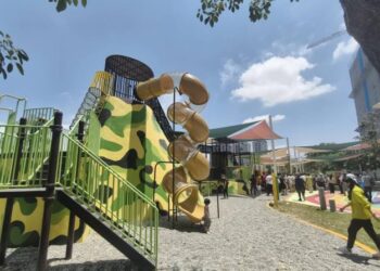 南臺灣首座軍事主題特色遊戲場啟用 黃偉哲:歡迎到精忠公園挑戰軍事遊戲 南臺灣首座軍事主題特色遊戲場啟用 黃偉哲:歡迎到精忠公園挑戰軍事遊戲