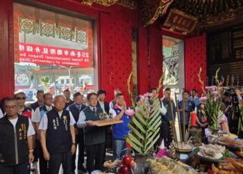 2025臺南國際龍舟錦標賽 龍舟點睛迎端午 市長黃偉哲號召全民熱情迎夏