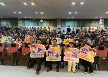 登革熱、腸病毒OUT!南市啟動校園防疫 研習增能提升學校防疫能力 守護學童健康安全