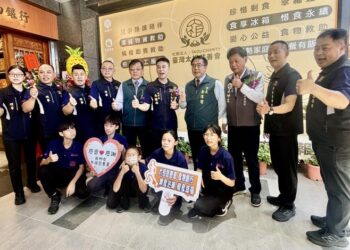 黃偉哲感謝太祖慈善會與市府公私攜手照顧弱勢家戶 提升南市實物愛心銀行服務量