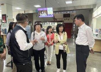 財政部次長李慶華視察台南房屋稅開徵情形