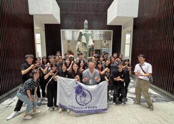 南市府攜手台南應用科大師生市政參訪 青年穿梭博物館學廉政
