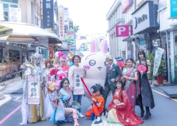 2025屏東國際走讀日 職人Cosplayer齊聚中央商圈 2025屏東國際走讀日 職人Cosplayer齊聚中央商圈
