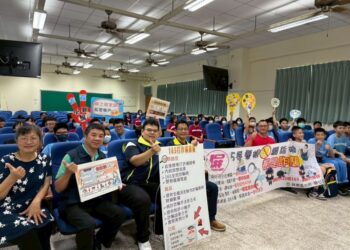 屏警公私協力校園巡迴宣講識詐防毒技巧 呼籲學子們「不要讓自己變成毒詐工具」 屏警公私協力校園巡迴宣講識詐防毒技巧 呼籲學子們「不要讓自己變成毒詐工具」