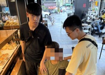 潮警迅速查緝投資詐騙現行犯 當場逮捕假幣商 潮警迅速查緝投資詐騙現行犯 當場逮捕假幣商