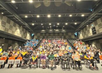 南市友善共融邀身障朋友參觀美術展 黃偉哲鼓勵身障者投身藝術讓才華被更多人看見