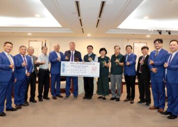 緯穎智造企業暨大台南不動產開發商業同業公會慨捐善款 黃偉哲:感謝各界愛心協助災民重建家園 緯穎智造企業暨大台南不動產開發商業同業公會慨捐善款 黃偉哲:感謝各界愛心協助災民重建家園