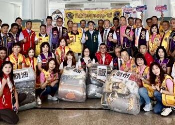 國際獅子會共襄善舉 黃偉哲感謝善心團體攜手捐贈救災物資 國際獅子會共襄善舉 黃偉哲感謝善心團體攜手捐贈救災物資