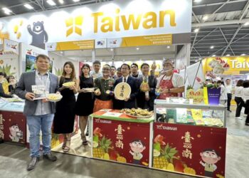 黃偉哲率台南隊首度參加新加坡食品展成果亮眼 外銷訂單旺來創佳績