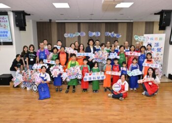 走進「阿嬤的魔法廚房 祖孫齊聚同樂玩科學 走進「阿嬤的魔法廚房 祖孫齊聚同樂玩科學