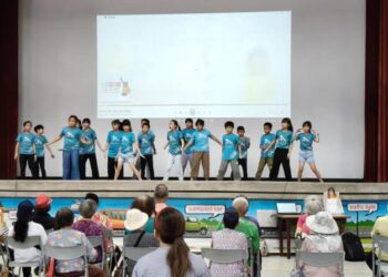 木瓜香、音樂響、沁涼涼~山上社區幸福滿場! 木瓜香、音樂響、沁涼涼~山上社區幸福滿場!