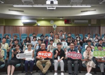 黃偉哲市長親臨南青辯論工作坊 鼓勵青年思辨 黃偉哲市長親臨南青辯論工作坊 鼓勵青年思辨