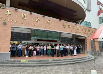 安平區政園區舉辦中元普度,祈求區政業務順利 安平區政園區舉辦中元普度,祈求區政業務順利