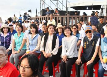 潮芳苑,看見灘地藝術季 海洋委員會攜手彰化縣政府用藝術走進海與岸的呼吸 潮芳苑,看見灘地藝術季 海洋委員會攜手彰化縣政府用藝術走進海與岸的呼吸