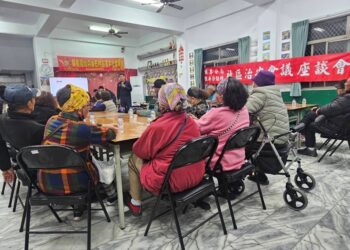 春節將至 恆警深入社區加強重要節日宣導暨恆春警訊 春節將至 恆警深入社區加強重要節日宣導暨恆春警訊