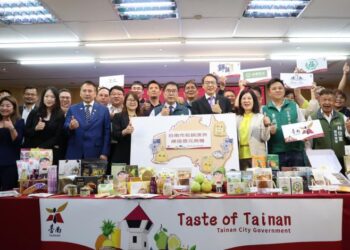 黃偉哲帶領臺南農漁產進軍澳洲 拓銷暨食品展成果亮眼締造億元商機 黃偉哲帶領臺南農漁產進軍澳洲 拓銷暨食品展成果亮眼締造億元商機