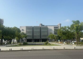 市政園區歡迎賞月,嚴禁烤肉 市政園區歡迎賞月,嚴禁烤肉