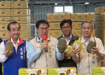 黃偉哲市長首重農業外銷 全臺首批鳳梨成功出口紐西蘭 為台灣農產展開新篇章